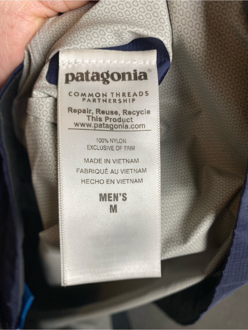 Patagonia Men’s Torrentshell 3L H2No  Hooded Rain Jacket- Outdoor Waterproof - Picture 6 of 8